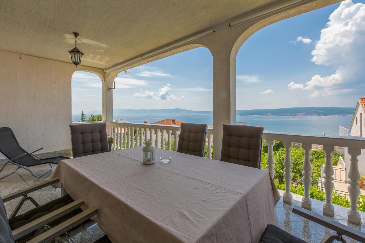 Amila Appartement Crikvenica Buitenkant foto