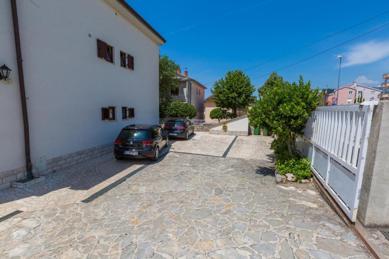 Amila Appartement Crikvenica Buitenkant foto